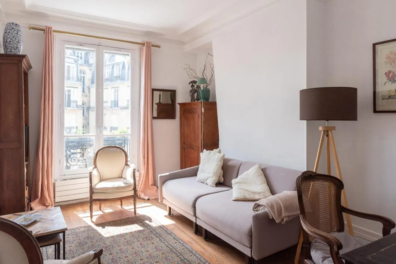 Nice Apartment Near The Pantheon Paris