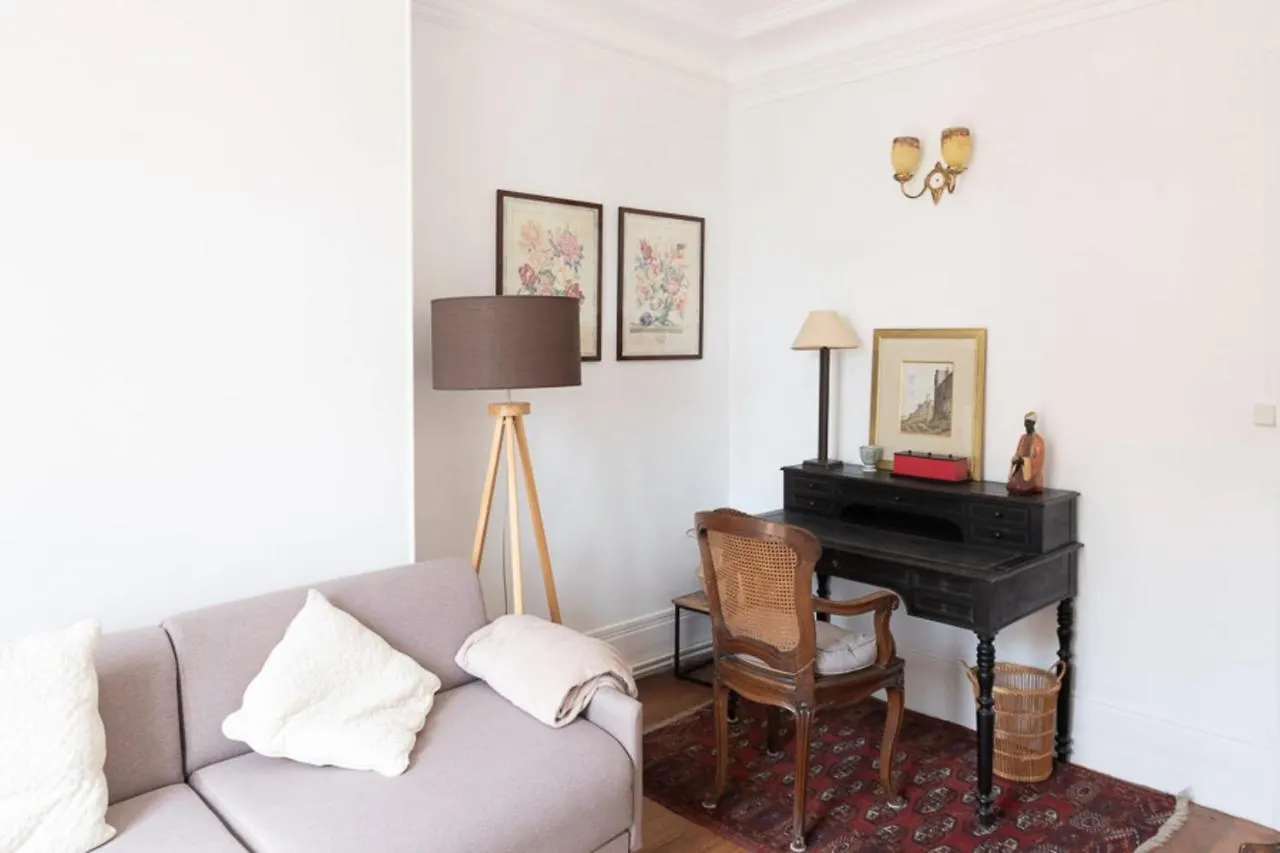 Nice Apartment Near The Pantheon Paris France